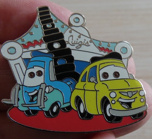 Pin disney pixar - pin's,