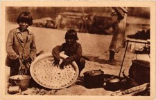 CPA AK La cueillette de oeufs de tortue chez les Carajas. BRAZIL (622189)