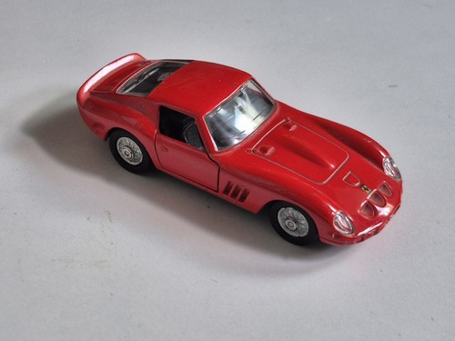 Voiture miniature ferrari 250 - miniature,