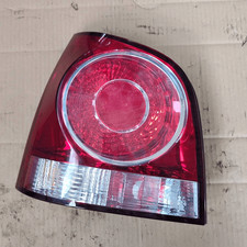 6Q6945095AB Feu arrière