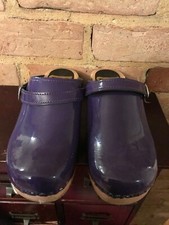 Sven Clogs Purple Patent