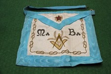   TABLIER  MAÇONNIQUE DU GRAND ORIENT    20  EME  