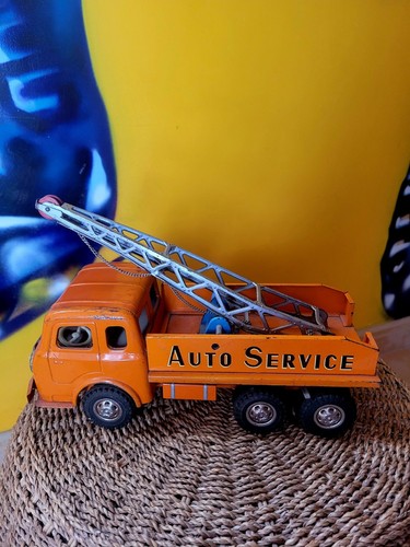 Camion dépanneuse tôle - en,