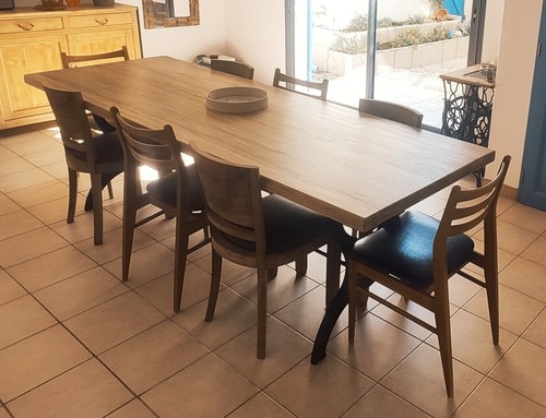 Table merisier 250 - 250, 90
