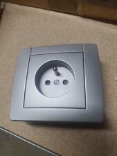 Prise Kallysta TITANE Hager Complète OCCASION à L'unité WK100 Wk730T WK491