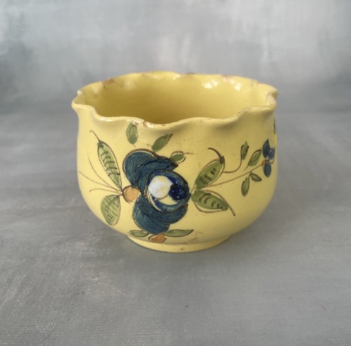 Tasse faïence ancienne - en,