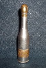 Bouteille métal souvenir
