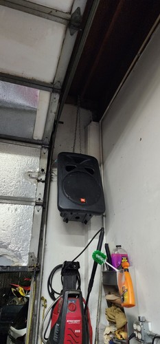 Jbl eon 1500 speakers - jbl,