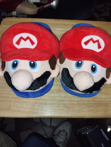 Super mario slippers - super,