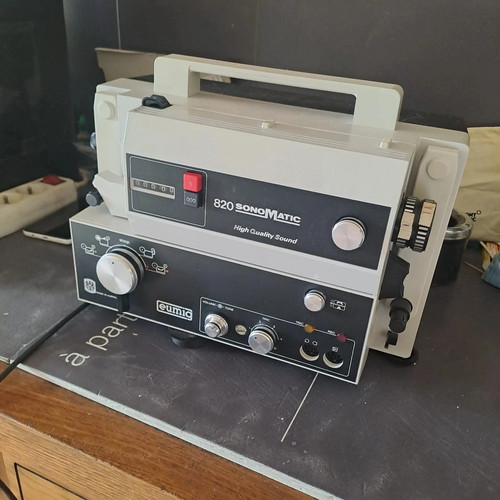 Projecteur ancien eumig - ancien, 820