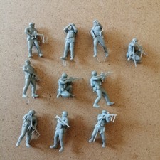 10 Figurines 1/72 Soldats