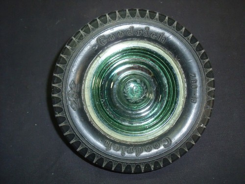 Beau cendrier verre pneu - en,