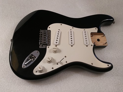 Starcaster fender 75 - by, 1.75