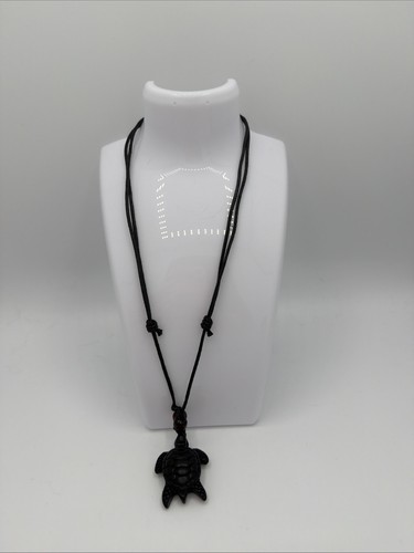 Collier homme tortue marine