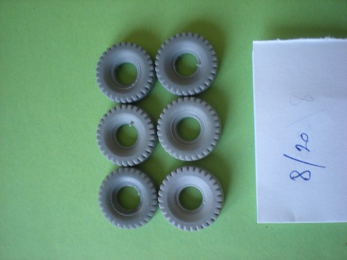 Pneus dinky toys - , neufs