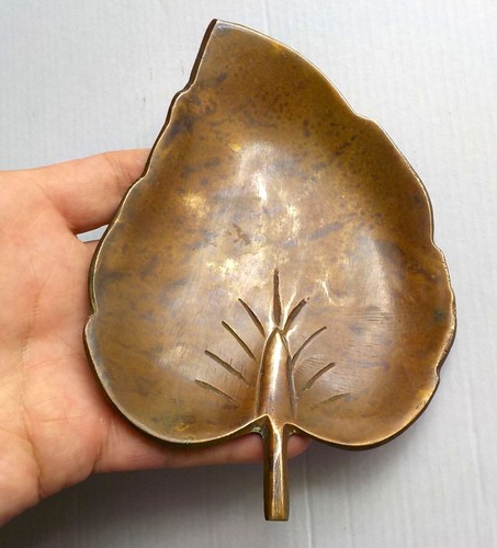 Vide poche feuille bronze - en,