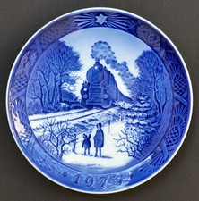 ASSIETTE DE COLLECTION ROYAL COPENHAGEN décor NOEL 1973 GOING HOME FOR CHRISTMAS
