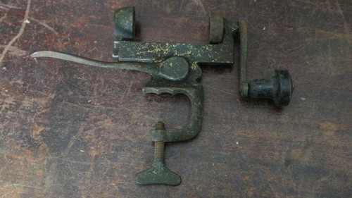 Ancien sertisseur levier - sertisseur,