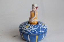 Boite à poudre houppette porcelaine Aladin Femme Art Déco (72841)
