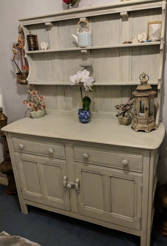 Magnifique commode galloise