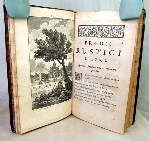 Livre ancien 1707 - livre,