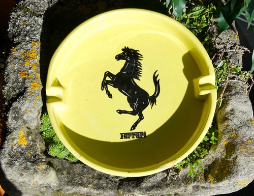 Joli cendrier vintage - cendrier, en