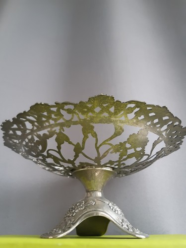 Ancienne coupe fruits - coupe, sur
