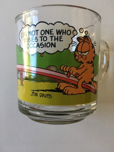 Mcdonalds garfield odie - garfield, &