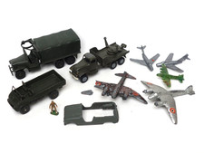 Lot usagé militaire Dinky Toys France ancien Jouet FJ Solido camion avions DT GB
