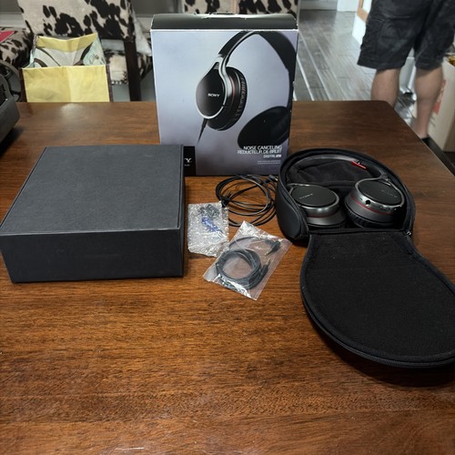 Sony noise canceling - sony,