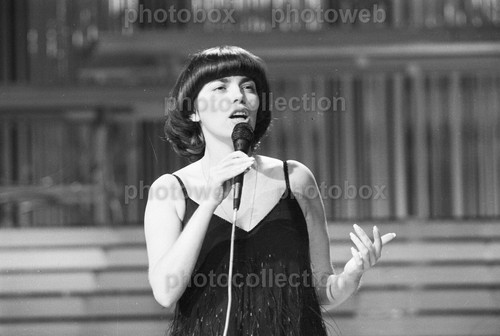 Mireille mathieu exclusive - mireille,