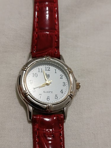 Montre lip classic femme - montre,