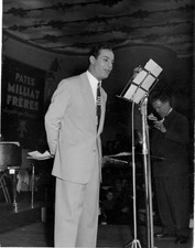 Promo pates Milliat Frères: 2 photos récital Georges Guétary, Chalon-sur-Saône