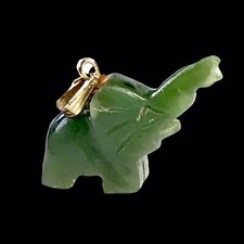 vintage Pendentif  Éléphant Sculpté En Jade