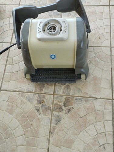 Robot hayward aquavac 300 - robot,