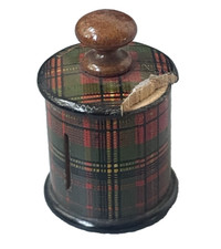 Ancien Mètre Enrouleur de Couture en Bois décor TARTAN marqué ALBERT Sewing tape