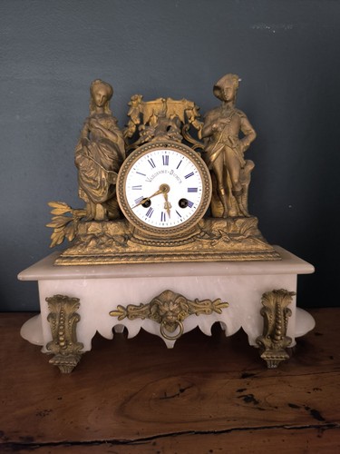 Magnifique ancienne horloge - magnifique,