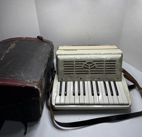 Vintage firenze accordion - firenze,