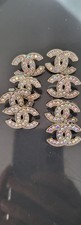 Lot 8 boutons chanel très bon