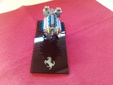 MOTEUR    FERRARI V12  version "marine"   kit résine  monté       1/18