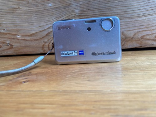 Sony cyber shot dsc - cyber-shot,