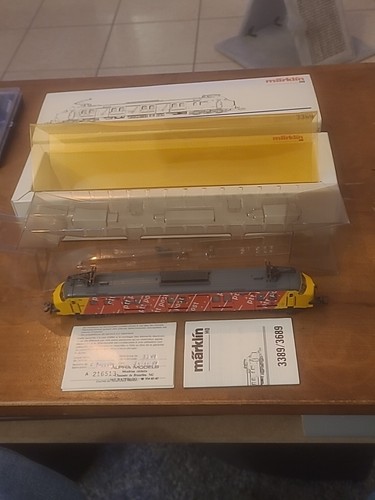Marklin locomotive - marklin,