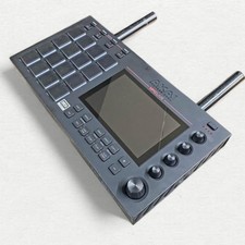 Akai MPC Live I Sampler