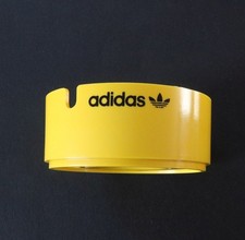 ADIDAS 1 cendrier modèle