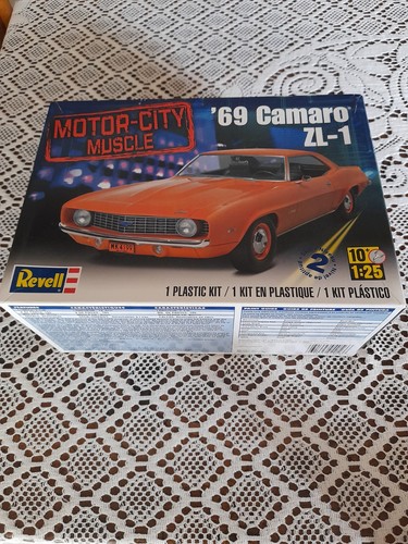 Maquette revell camaro 1 - maquette,
