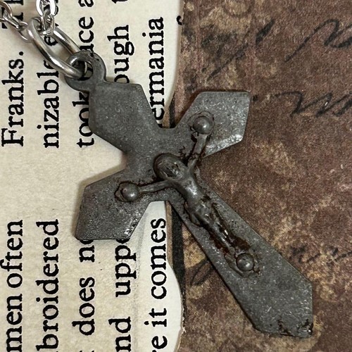 Collier croix fer français - collier,