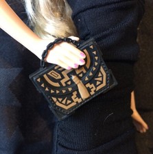 Sac Barbie Fashionista noir et bronze seulement, neuf dans son emballage