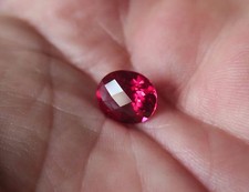 SUPERBE RUBIS VERNEUIL  ROUGE SANG  6 cts environ