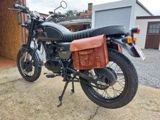 Sacoche de selle en cuir