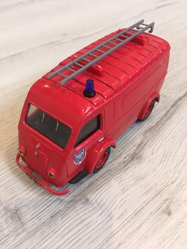 Renault 1000 pompiers - kg,